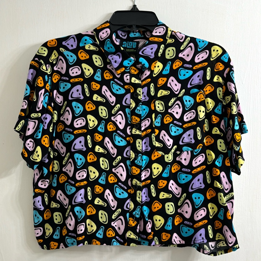 Zumiez acid trip smiley face button up crop top
